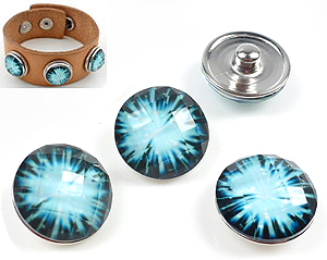 Bouton Pression DoubleBeads EasyButton de métal avec brique de collage de matière synthétique, circulaire de +- 18mm. Couleur: Bleu Clair et noir. Code: D12535 --- BP 18mm. Bleu clair et noir.---