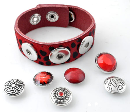 Code: J02256    --- BP Bracelet Cheveux Leopard Rouge-Noir + 6 boutons---