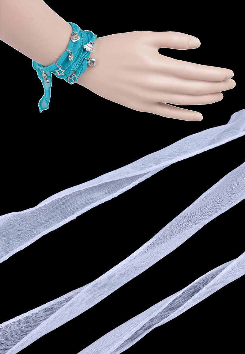 Code: D17749    --- Ruban Textile surfil L:100cm l: 30mm Blanc---