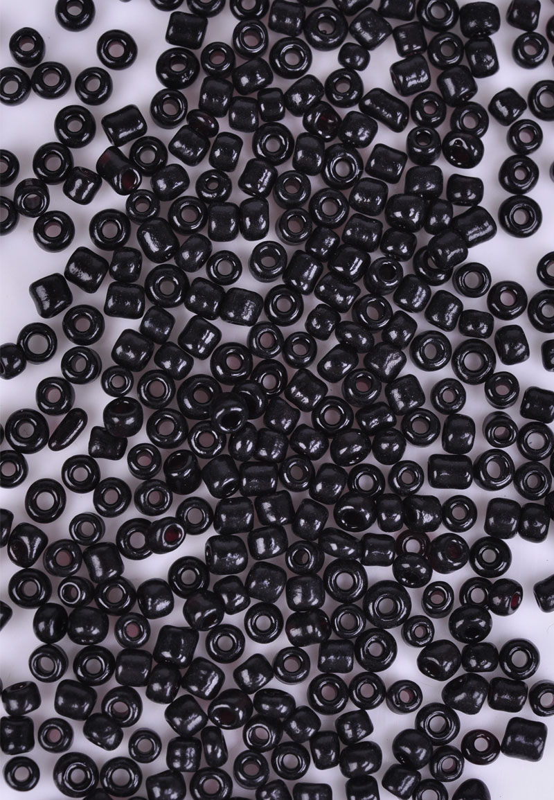 Code: D18144    --- Rocailles en verrer 2mm -12/0- Noir---