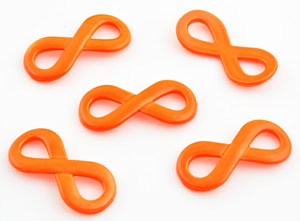 Pendentifs/entre-deux de métal, signe d'infinity ± 29x14mm. Couleur: Orange violent Code: D14748 --- Signe d'infinity metal +- 29x14mm. Orange Violent---