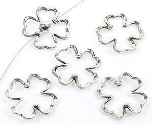 Code: D15381    --- Trefle 4 feuilles 22mm. Argent Vx.---