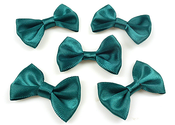 Nœud en tissus satiné de +- 34 x 24mm. Couleur: Vert Foncé Code: D15202 --- Nœud Textile 34x24 Vert fonce---