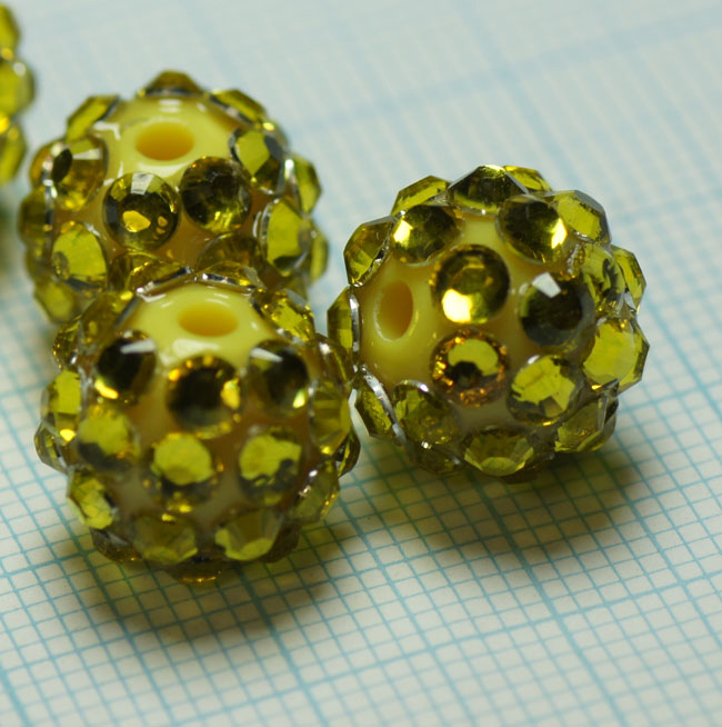 Perle Resine 12mm. Or
