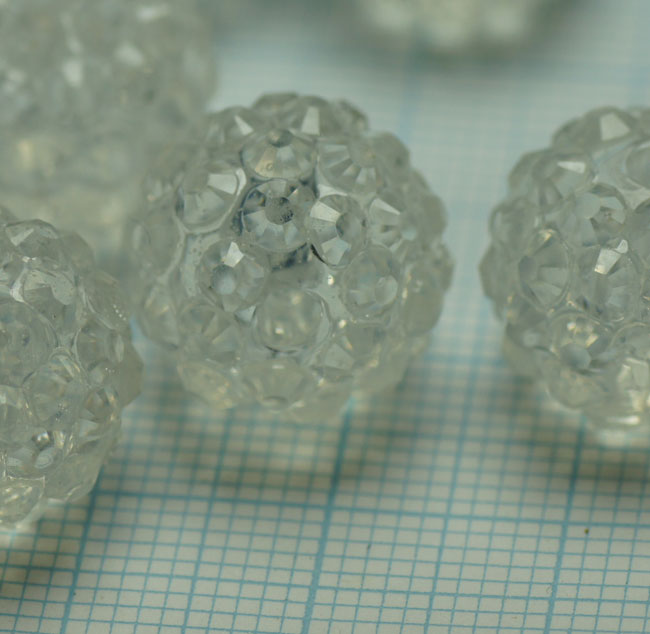 Perle Resine 14mm. Transparent, Clair