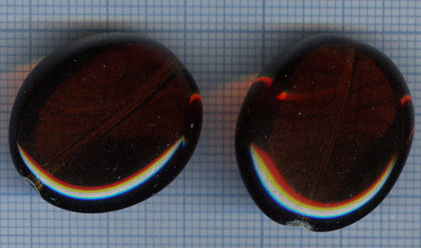 Verre 26X22mm. Galet Brun