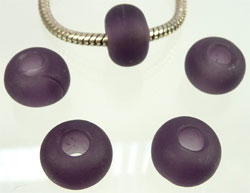Code: D04701    --- Verre rondelle Trou 5mm. 14X10 Violet---