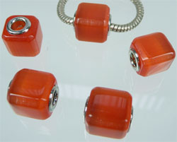 Code: D05210    --- Pandora Style, Cube 14x12, Orange Rouge---