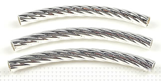 Pandora Style, tube de métal plié et décoré de +- 60 x 5mm. Trou: +- 4mm. Couleur: Argenté Code: D12219 --- Tube metal decore 60 x 5mm. Argente---