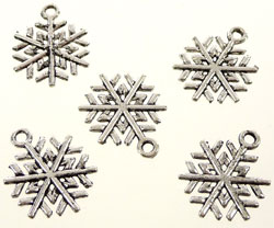 Code: D07848    --- Flocon de neige 20x15mm.---