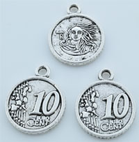Pendentif, Breloque de métal, Pièce de monnaie 10 eurocentimes. Dimension: +-24x19mm. Couleur: Argent vieux Code: D08797 --- Piece de monnaie 24x19. Argent vieux---
