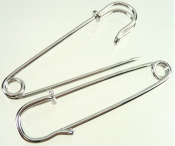 Broche Épingle, Épingle de sûreté +- 70 x 19mm..Couleur nickel
-----Cliquez sur la photo pour l'agrandir----- Code: D08340 --- Broche Epingle 70x19mm. Couleur Nickel---