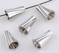 Calotte métal décorée. Dimension: +-5X7mm. Couleur Nickel Code: D09192 --- Calotte metal decore. +-5x7mm. Nickel---