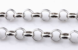 Chaine métallique . Maille +-6mm. Se vend par mètre (prédécoupé) .Couleur Nickel Code: D09672 --- Chaine metal maille +- 6mm. Nickel---