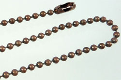 Chaine de métal de +- 2,2mm, collier avec fermoir de +- 59,5cm. Fermoir +- 3,5mm.de grosseur. Couleur cuivreuse Code: J00576 --- Collier robinet +- 60cm. Cuivre---