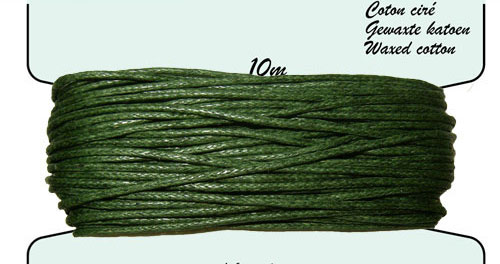 Carte coton ciré 1mm x10m. Couleur : Olive Code: FHY100_262 --- Carte coton cire 1mm x10m Olive---