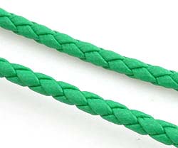 Code: D11449 (Cuir artif. Tresse. 100x3mm. Vert) 