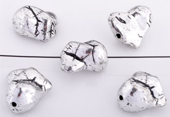 Code: D09059 (Metal look. Irregulier. 16x14x10mm. Argent Vx.) 