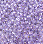 Perle de rocaille de la marque Miyuki. Perle en verre de dimension 11/0. Sachet de +- 10 grammes, soit +- 1100 pièces. Dyed Lilac Silverlined Alabaster 574 : Lilas-Violet Code: D14015 --- 11/0 Dyed Lilac Silverlined Alabaster 574---