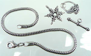 Code: J00159    --- Bracelet Pandora Style 22-24cm. Nickel---