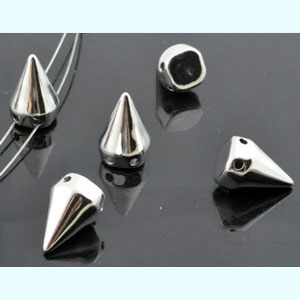 Séparateur en matière synthétique (studs), metal look. +- 15x10mm. Avec 2 trous de +- 1,5mm. Couleur argentée. Code: D12280 --- Studs 2 trous 15x10mm. Argenté---