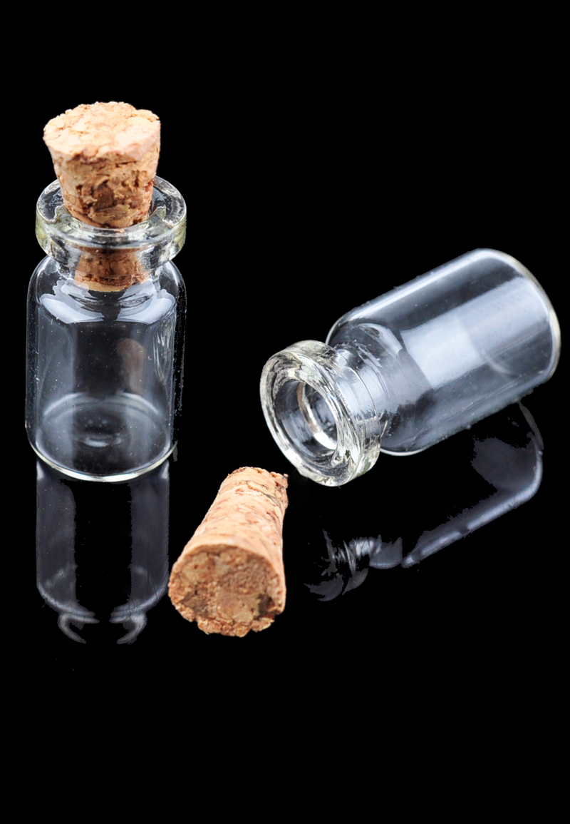 Bouteille en verre avec bouchon ± 23x10mm (ouverture possible) Code: D17786 --- Bouteille en verre avec bouchon 23x10mm---