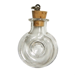 Mini bouteille ronde avec bouchon et Piton. Idéale pour remplir de perles ou autre. Dimension: +- 23x20mm. Code: KUD401 --- Bouteille ronde 23x20mm.---
